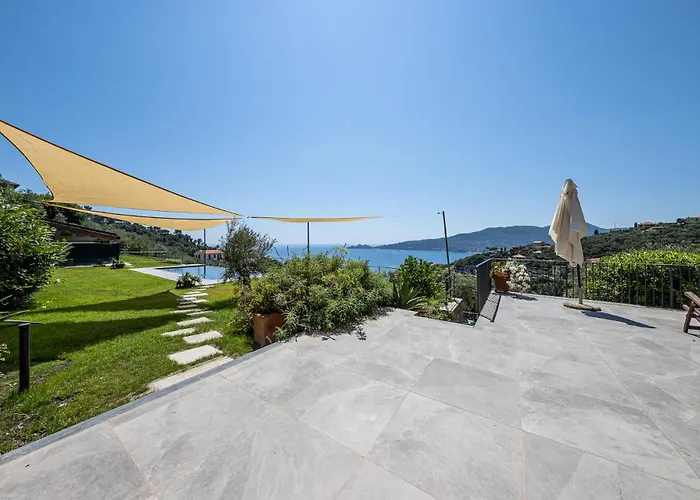 Dufour 1 Lusso, Spazio E Vista Mare * זואליי