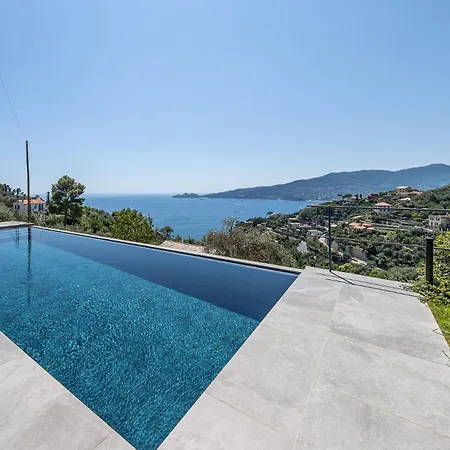 Dufour 1 Lusso, Spazio E Vista Mare Villa Zoagli